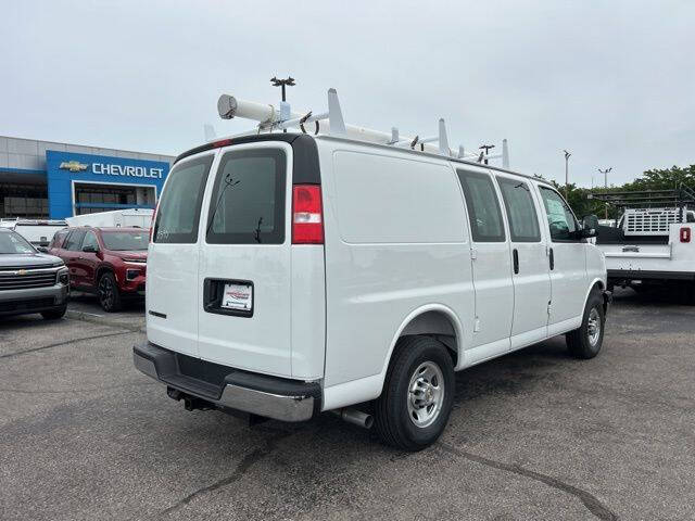 2026 Chevrolet Express 2500
