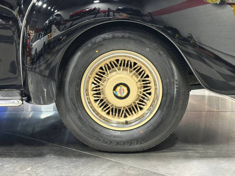 1940 Chrysler C25