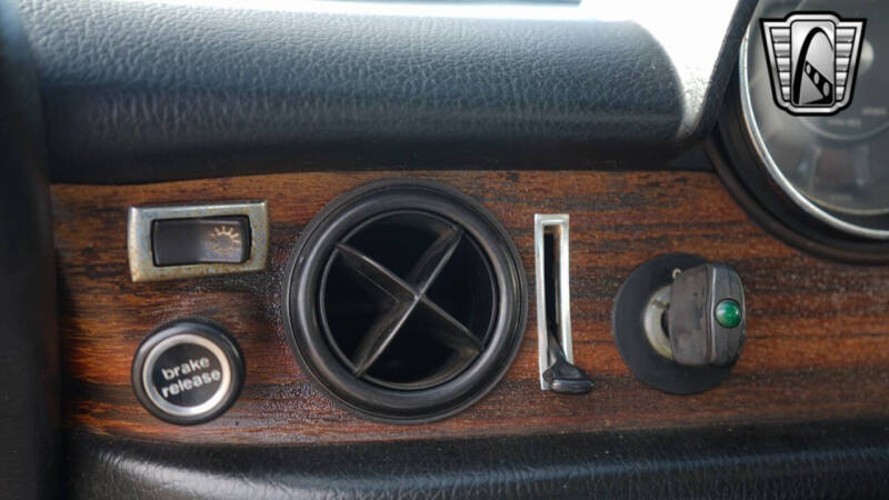 1971 Mercedes-Benz C-Class