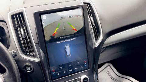 2022 Ford Edge Titanium