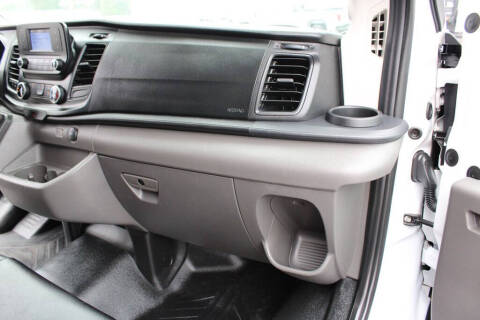 2024 Ford Transit 250