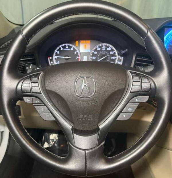2013 Acura ILX 2.0L w/Tech