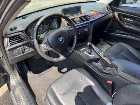 2013 BMW 3 Series 328i
