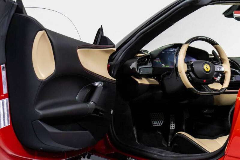 2025 Ferrari SF90 Spider