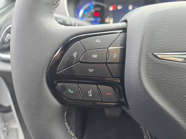 2023 Chrysler Pacifica Plug-In Hybrid Limited