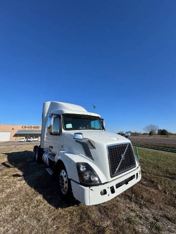 2017 Volvo VNL