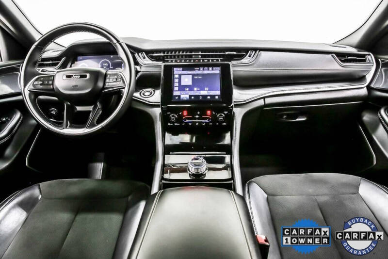 2022 Jeep Grand Cherokee L Altitude