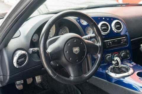 2005 Dodge Viper SRT-10