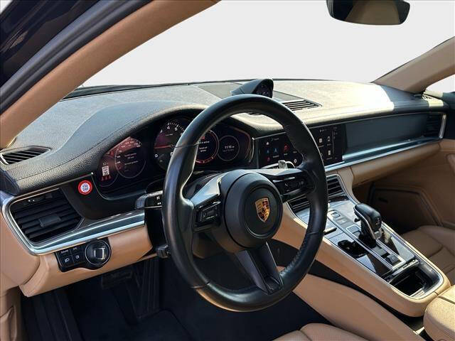 2022 Porsche Panamera