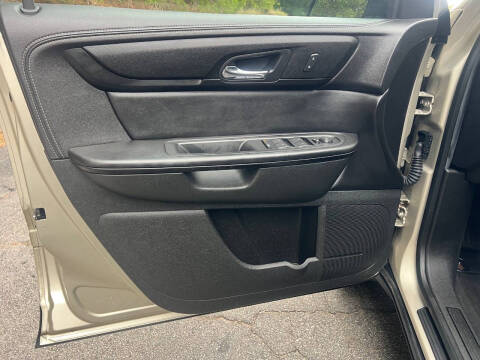 2015 GMC Acadia SLE-2