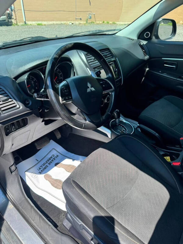 2014 Mitsubishi Outlander Sport SE