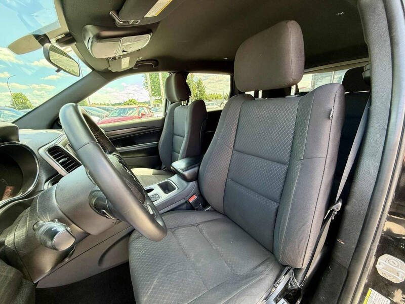 2018 Jeep Grand Cherokee Laredo E
