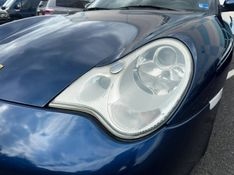 2004 Porsche 911