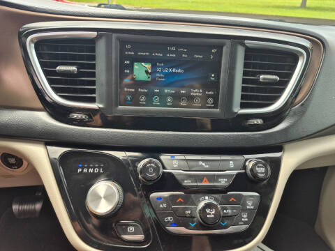 2019 Chrysler Pacifica Touring Plus