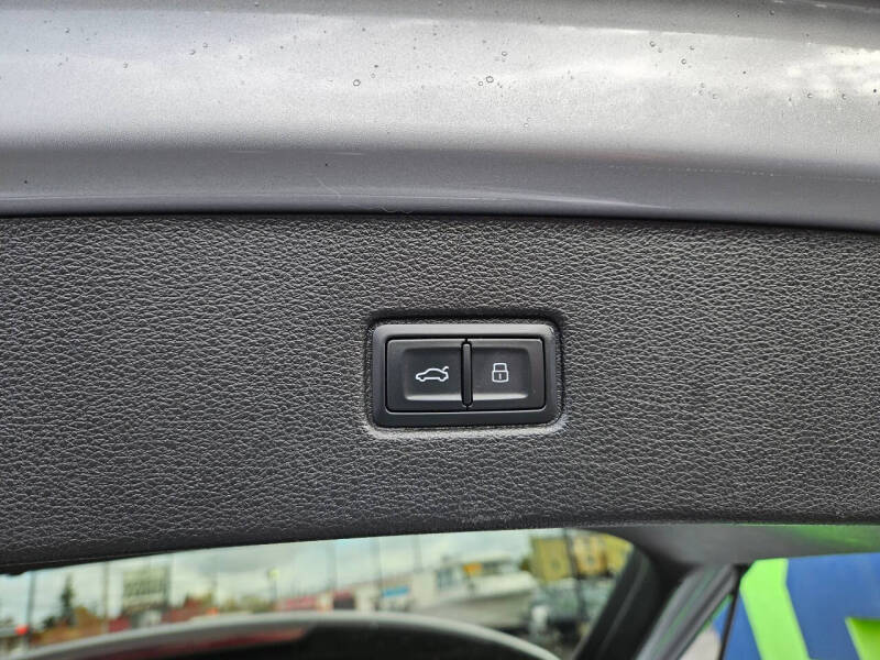 2017 Audi Q7 3.0T quattro Premium Plus