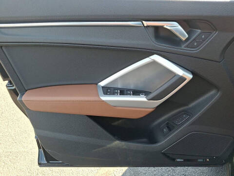 2024 Audi Q3 quattro S line Prem Plus 45 TFSI