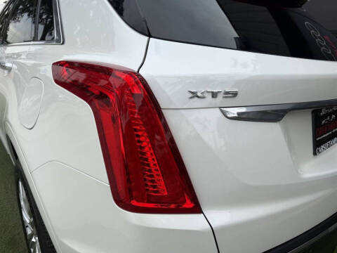 2017 Cadillac XT5 Premium Luxury