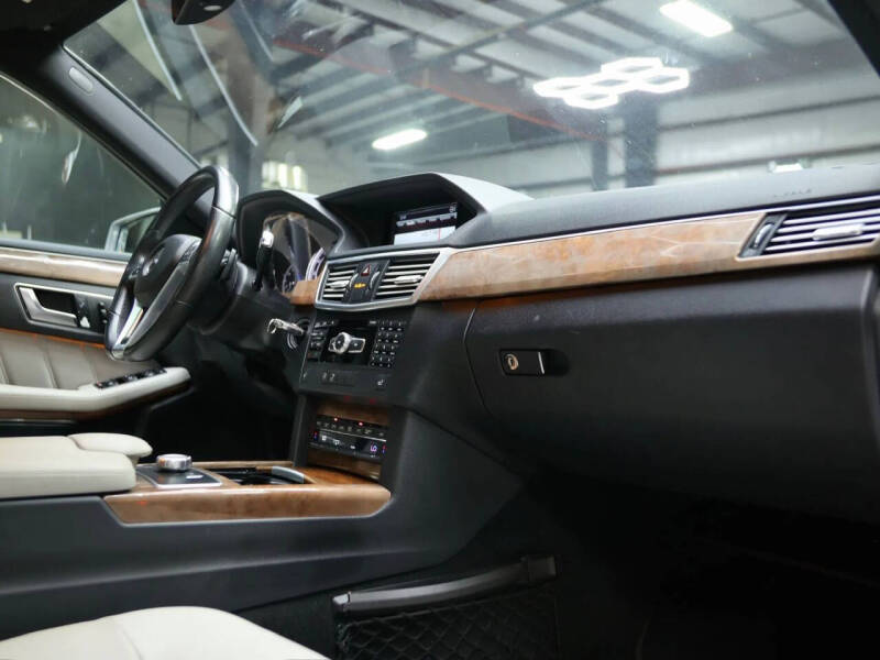 2013 Mercedes-Benz E-Class