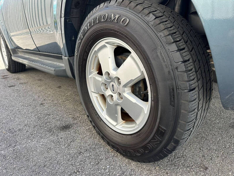 2011 Ford Escape XLT