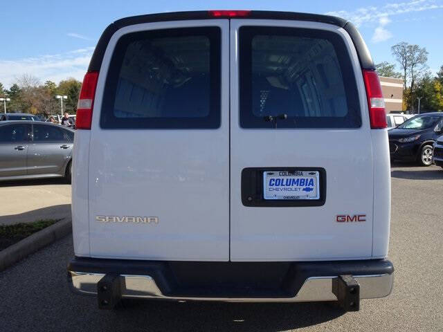 2023 GMC Savana 2500