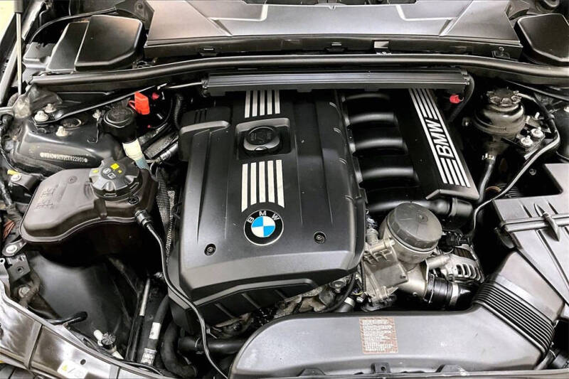 2012 BMW 3 Series 328i