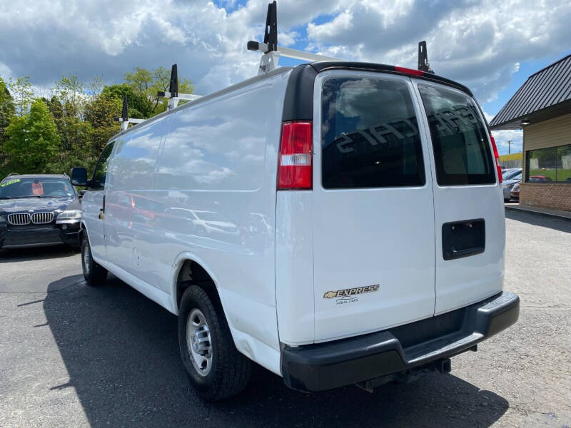 2019 Chevrolet Express 2500