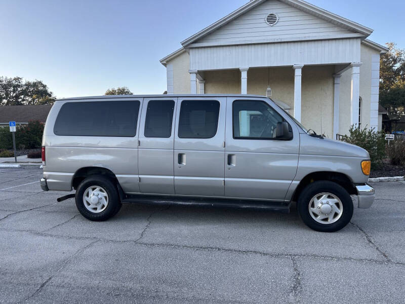 2003 Ford Econoline
