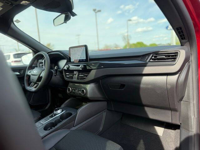 2026 Ford Escape ST-Line Select