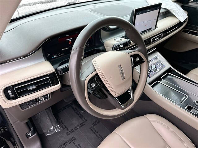 2021 Lincoln Aviator Base photo 9