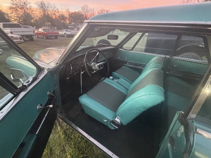 1962 Studebaker Golden Hawk