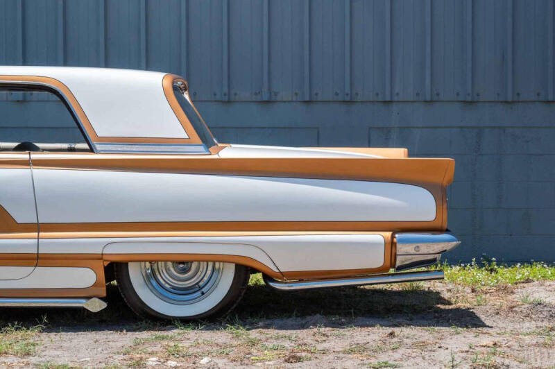 1960 Ford Thunderbird