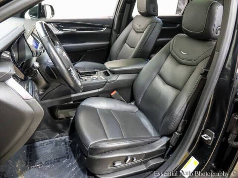 2022 Cadillac XT5 Premium Luxury