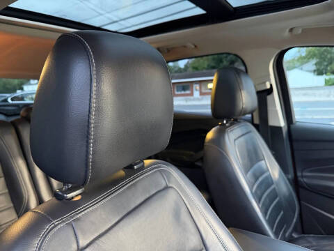 2017 Ford Escape Titanium