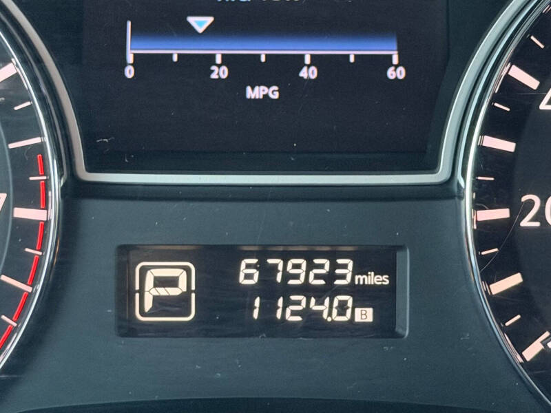 2014 Nissan Pathfinder SL