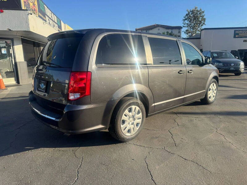2019 Dodge Grand Caravan SE