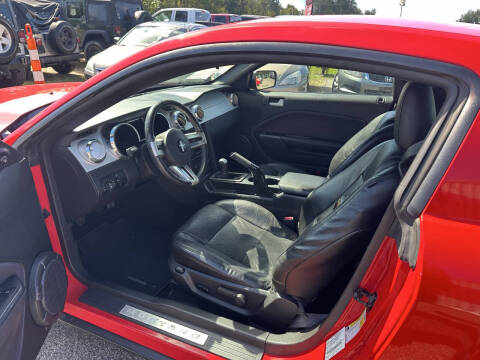 2008 Ford Mustang V6 Deluxe