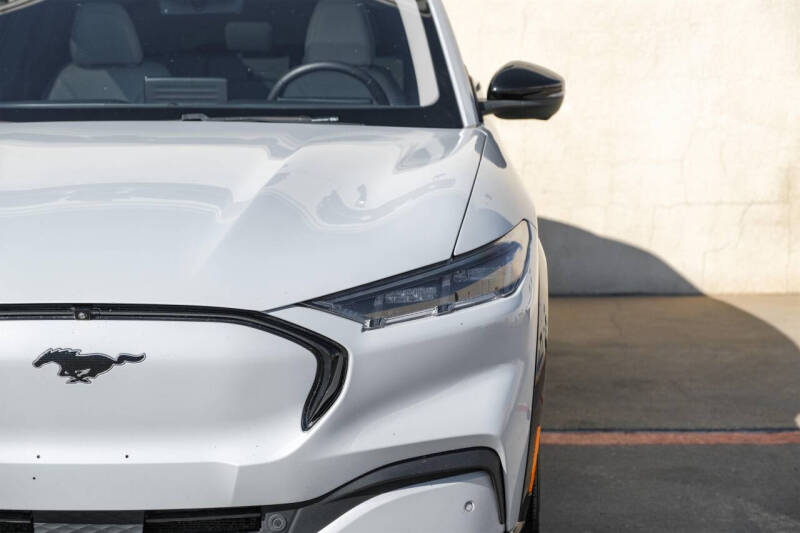 2022 Ford Mustang Mach-E Premium