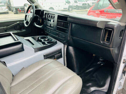 2016 Chevrolet Express 3500