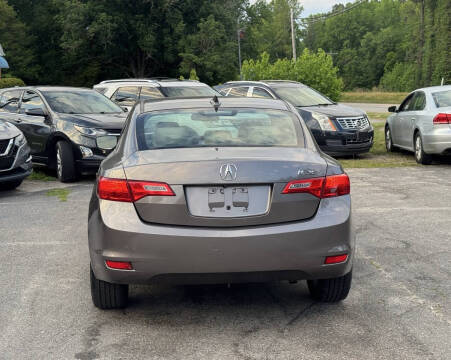 2015 Acura ILX 2.0L w/Tech