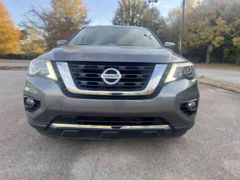 2017 Nissan Pathfinder SV