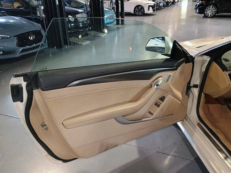 2011 Cadillac CTS 26