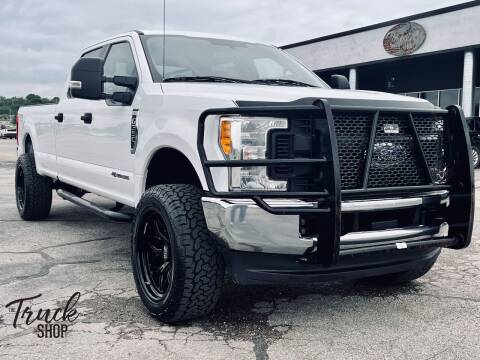 2017 Ford F-350 Super Duty for sale at The Truck Shop in Okemah OK