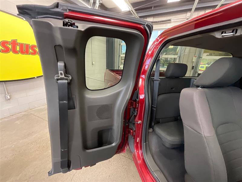 2021 Nissan Frontier S