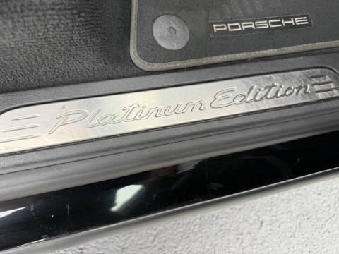 2014 Porsche Cayenne Platinum