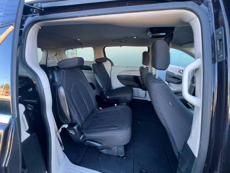 2017 Chrysler Pacifica