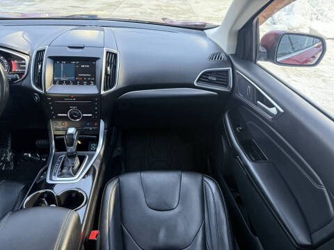 2016 Ford Edge Titanium