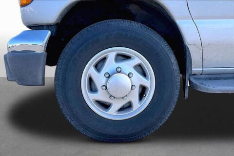 2005 Ford E-Series