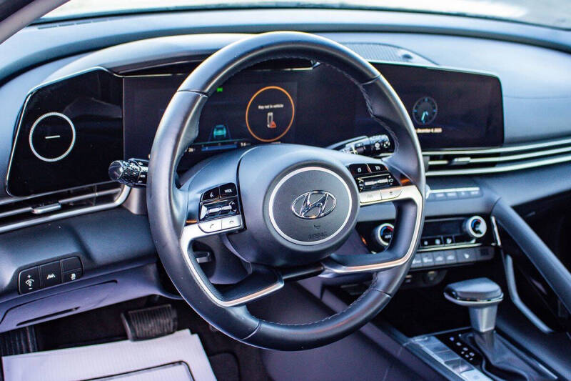 2023 Hyundai Elantra