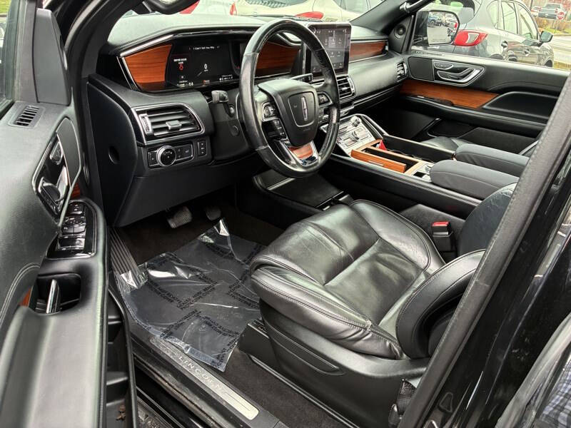 2018 Lincoln Navigator Select