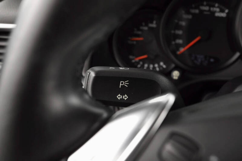 2015 Porsche 911 Carrera 4S